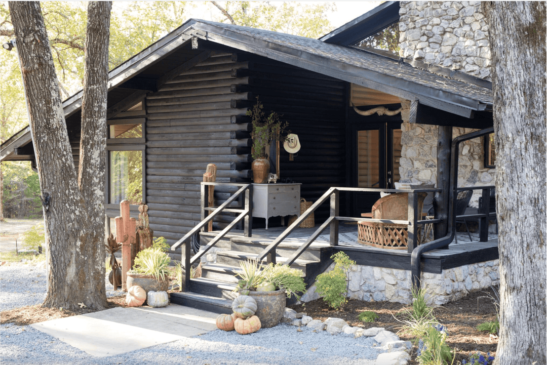 Limestone Hill Ranch - Flea Style