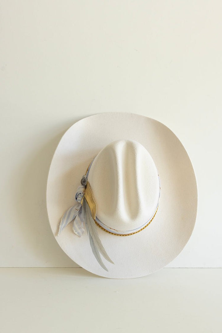Bridal Hat Bar Reservation - Flea Style