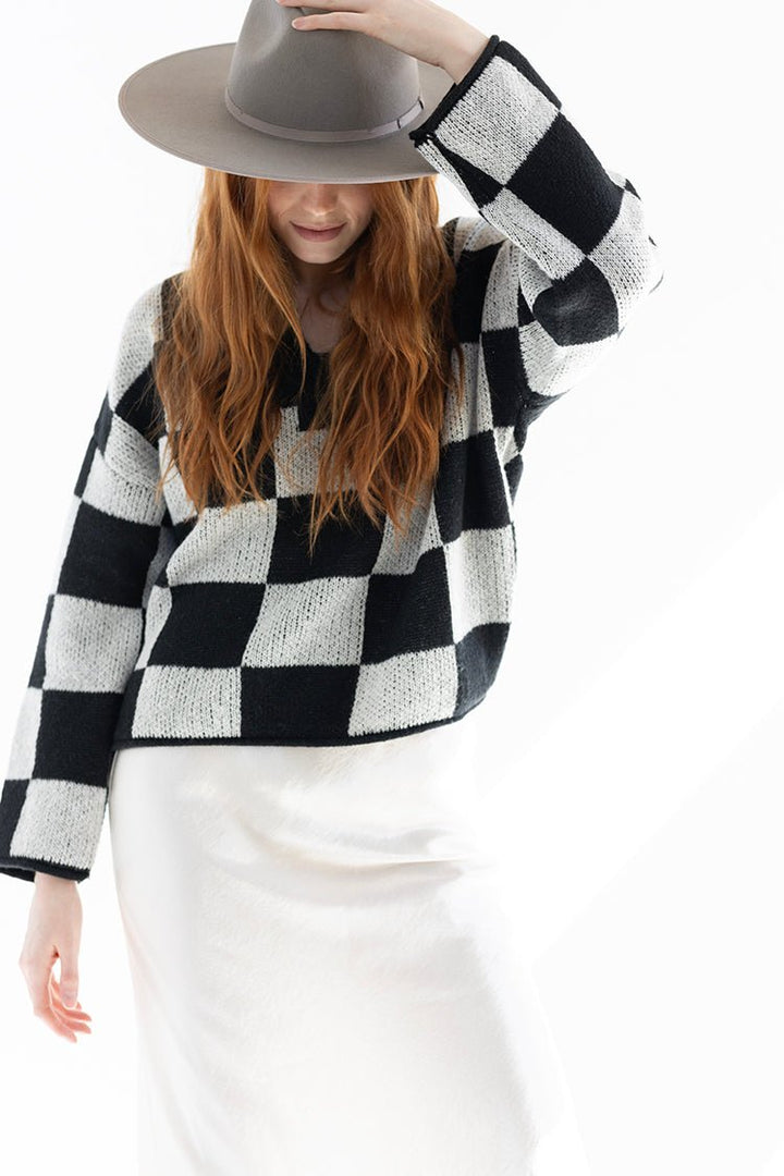 Checkered Rounded V - Neck Sweater - Flea Style