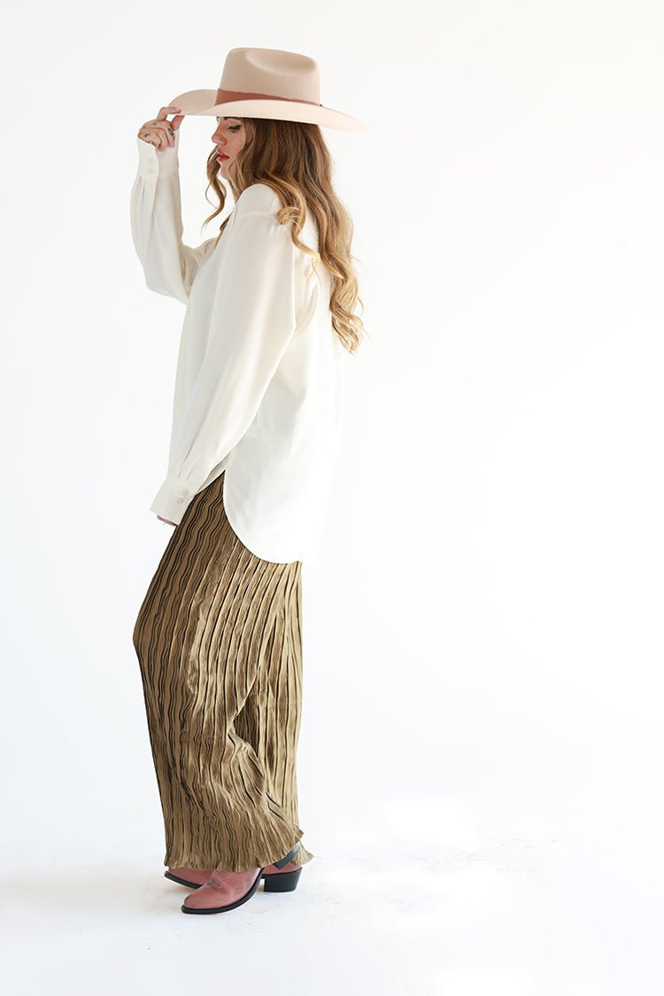 Classic Long Sleeve Ivory Button Down Blouse - Flea Style