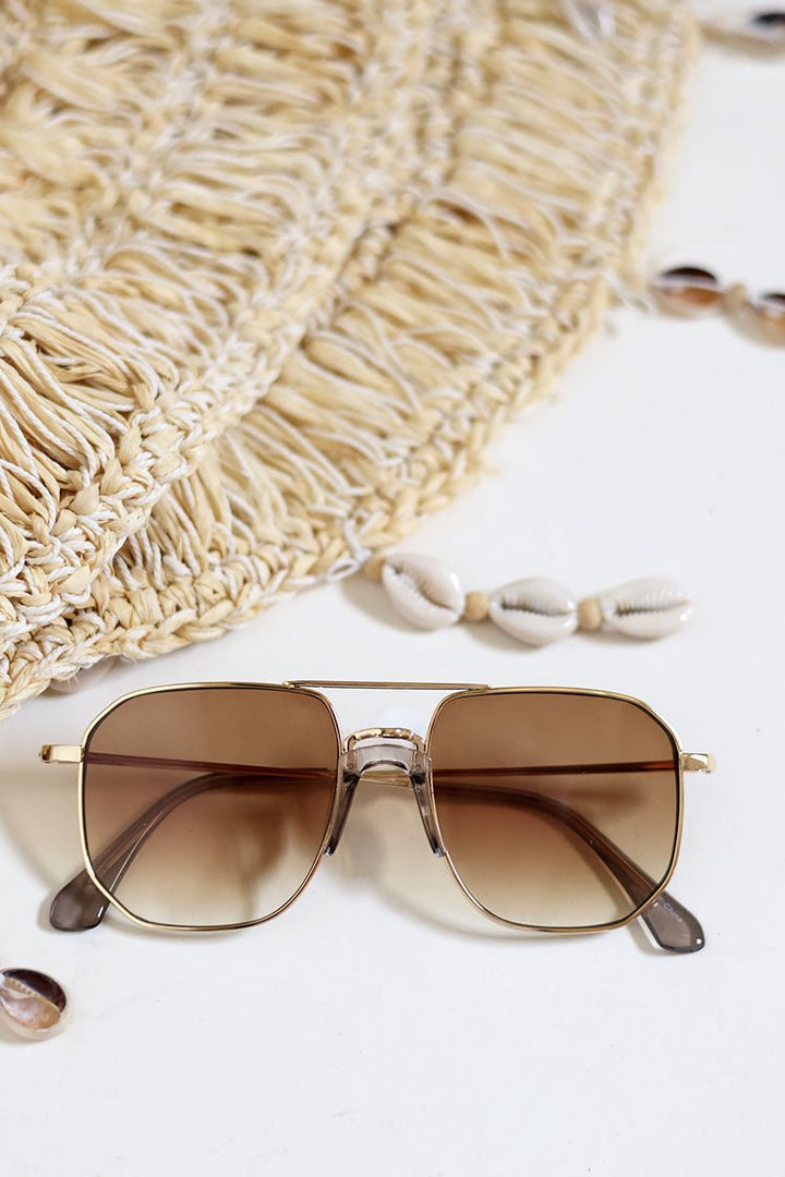 Rounded Square Aviator Metal Frame Sunglasses - Flea Style