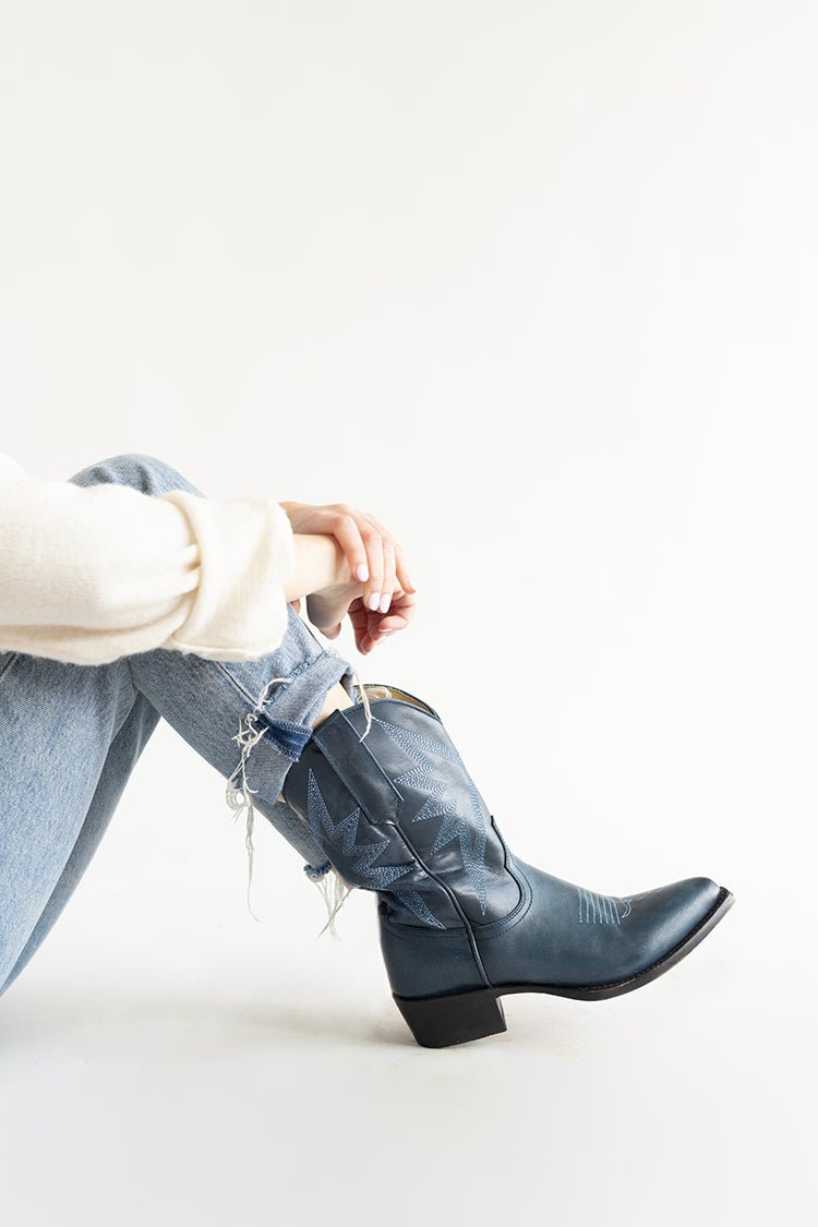 Sun Star Navy Blue Cowgirl Boot 8 Sun Star Navy Blue Cowgirl Boot 8