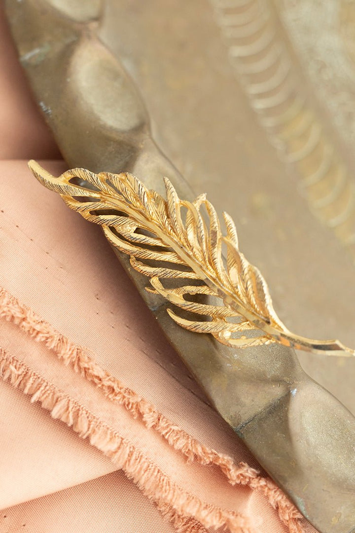 Vintage Gold Feather Brooch - Flea Style