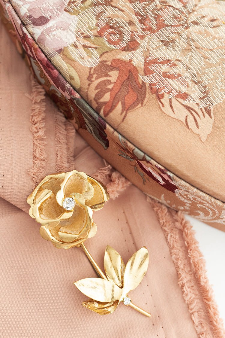 Vintage Gold Rose Brooch - Flea Style